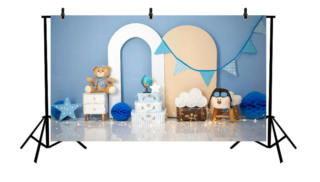 LITTLE PILOT BLUE BACKDROP WITH TEDDY BEAR AND VINTAGE SUITCASES - PRINTED BACKDROP