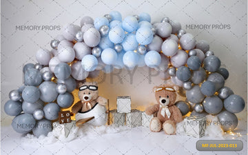 TEDDY LOVE BALLOON GARLAND - PRINTED BACKDROP