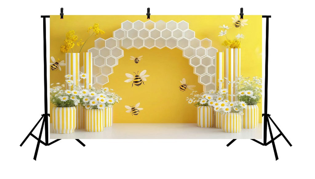 HONEYCOMB BEE - PRINTED BACKDROP